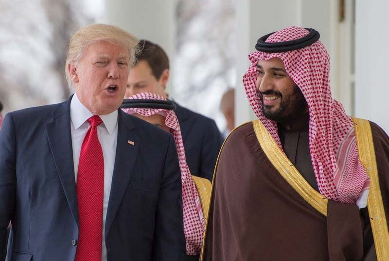  Trump îi ţine partea prinţul moştenitor saudit în cazul execuţiei ziaristului Khashoggi
