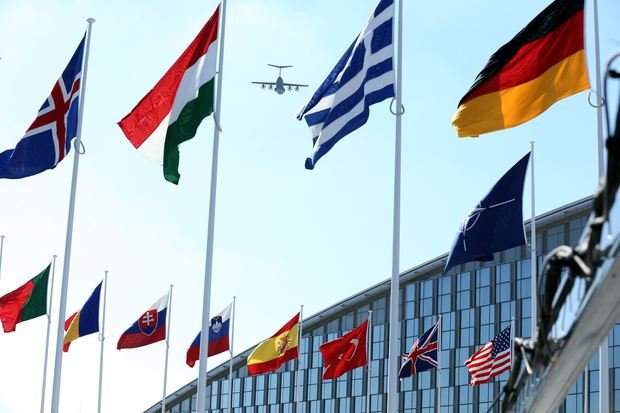  Concurs cu ocazia împlinirii a 70 de ani de la înfiinţarea NATO
