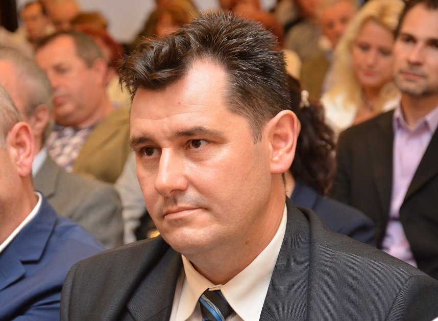  Un senator PSD îi întoarce spatele lui Dăncilă și se înscrie în alt partid