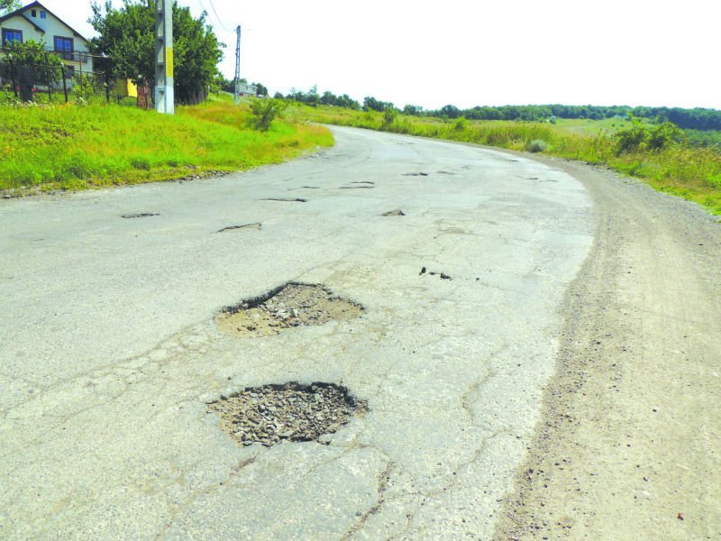  Axa rutieră Iaşi-Suceava a picat la testul licitaţiei. Niciun constructor nu vrea să se lege la cap cu cei 92 km de șosea