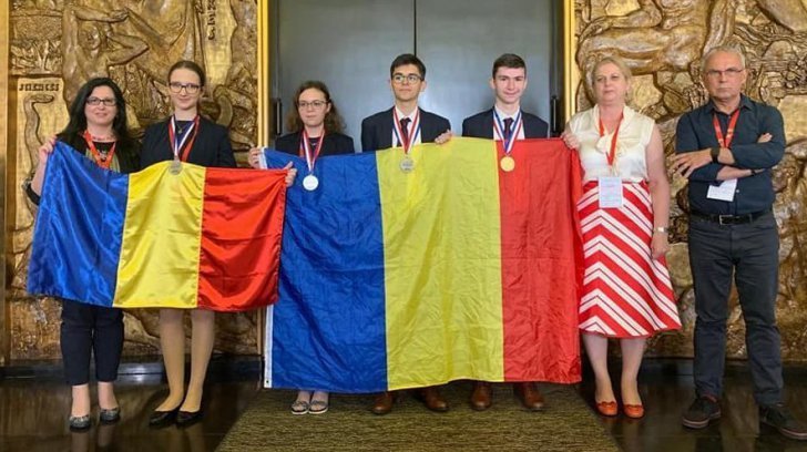  Felicitări! Aur și argint pentru elevii români la Olimpiada Internaţională de Chimie 2019