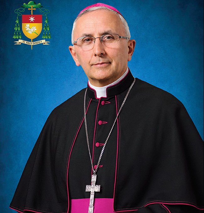  Noul episcop va fi consacrat marți la Dieceza Romano-Catolică de Iaşi