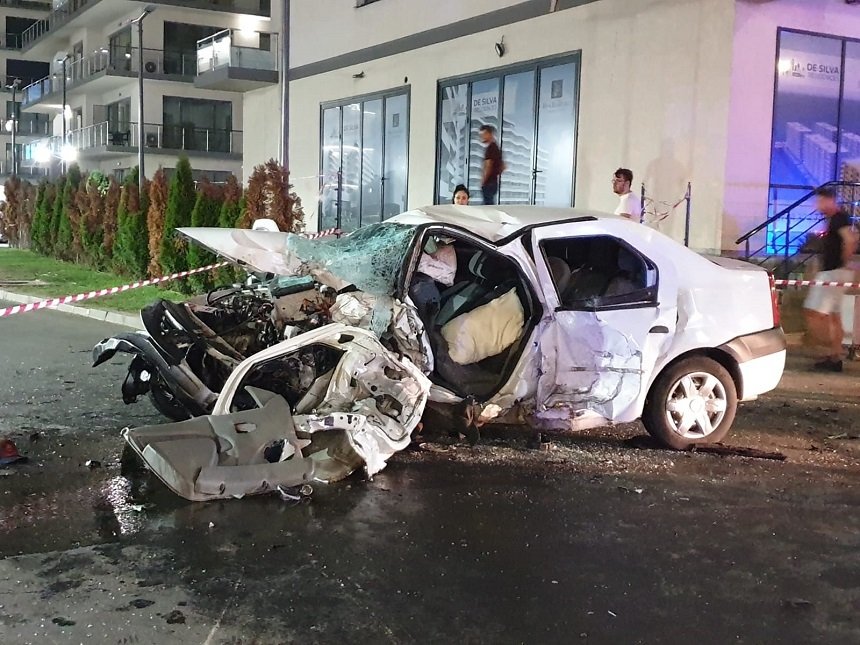  (FOTO) Accident mortal la Mamaia, provocat de şoferul unei maşini cu volan pe dreapta