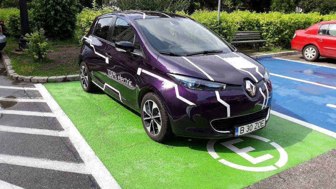  PROPUNERE: Locuri de parcare gratuite în Iași pentru mașinile electrice