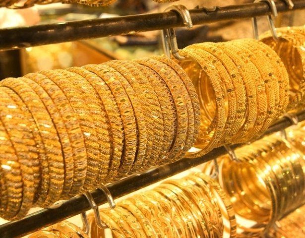  Preţul aurului a atins un nou maxim istoric, al şaselea din luna august