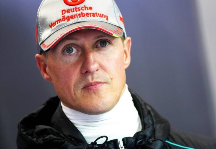  Multe și mărunte: Schumacher, internat la Paris