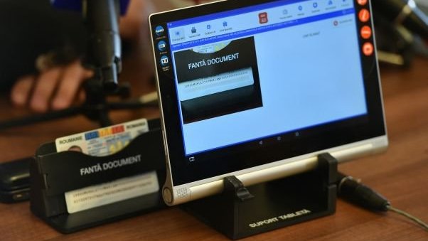  USR: Solicităm desigilarea tabletelor folosite la alegerile europarlamentare