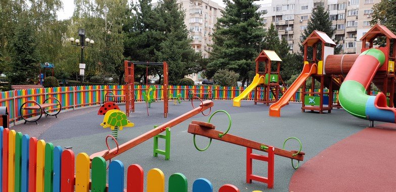  Parc de joacă pentru copiii cu dizabilităţi, în Copou