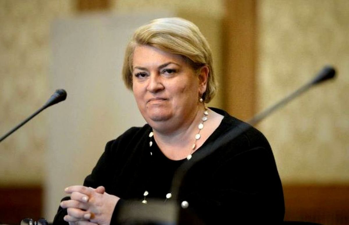  Doina Gradea, şefa TVR, refuză să se prezinte la audieri în Camera Depuaţilor