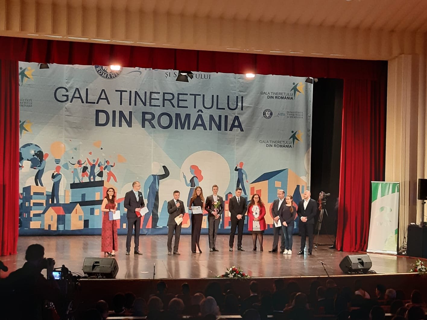  FOTO: Casa de Cultură a Studenților Iași, premiată la Gala Tineretului din România