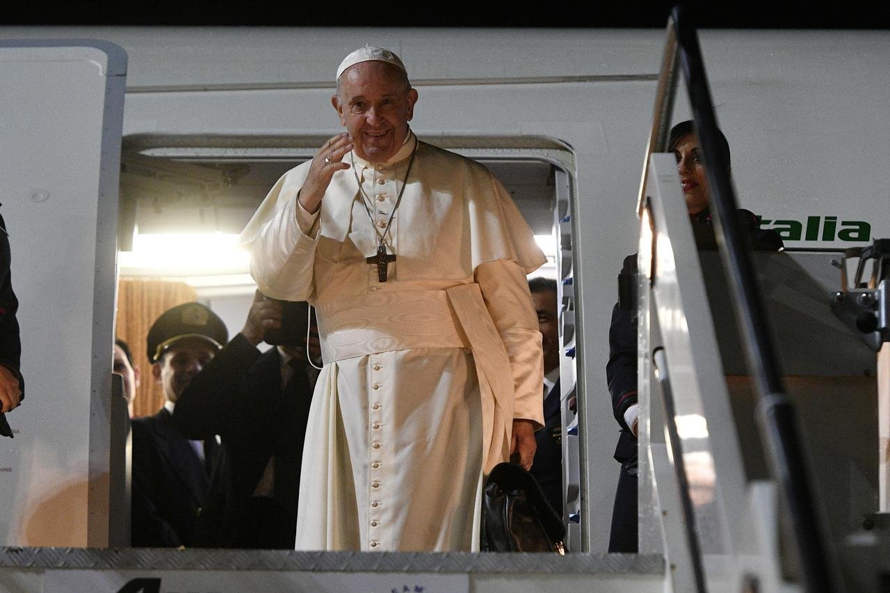  Papa Francisc, in vizita in Japonia. Va vorbi despre armele nucleare