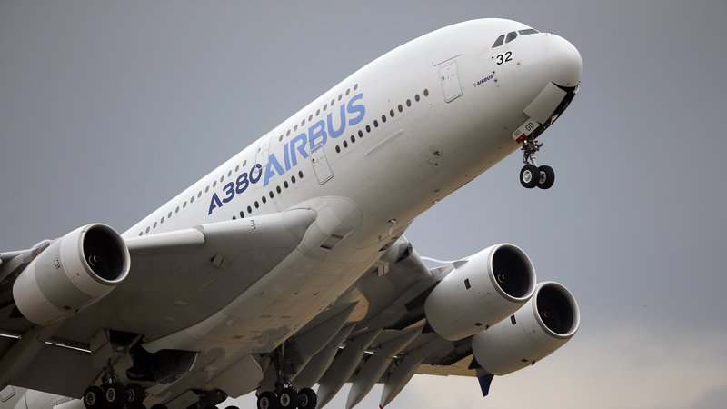  Airbus a devansat Boeing pentru prima oară din 2011. Cel mai mare producător de avioane