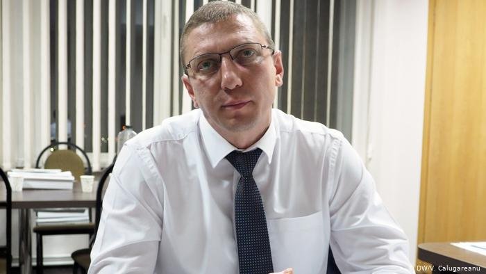  Republica Moldova: Şeful Procuraturii Anticorupţie, reţinut de procurori