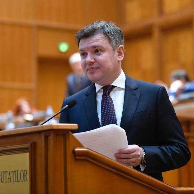  Silviu Macovei, viceliderul PSD din Camera Deputaților amendează declarațiile premierului Orban față de începerea negocierilor pentru alegeri anticipate