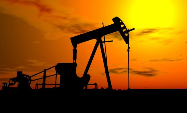  Preţurile petrolului din SUA s-au prăbuşit cu aproape 33% peste noapte