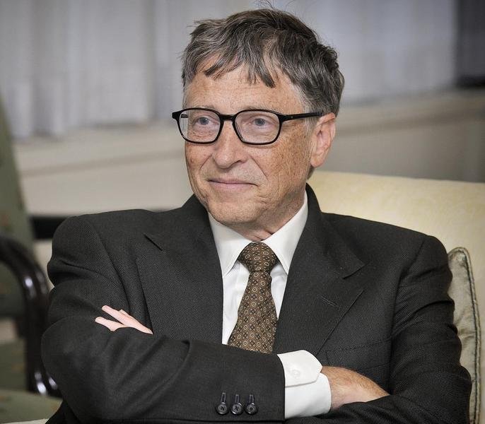  Bill Gates se retrage din consiliul director al Microsoft, compania pe care a co-fondat-o în 1975