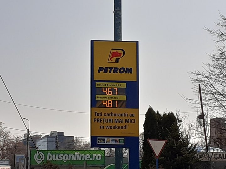  Cu cât au scăzut prețurile carburanților în benzinăriile din Iași
