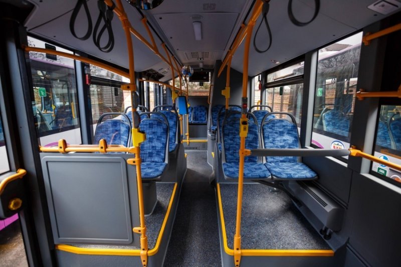  O nouă restricţie: în autobuzele şi tramvaiele CTP se poate circula doar stând pe scaun