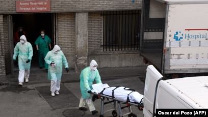  Situaţie dramatică: Spania anunţă 832 de noi decese din cauza coronavirusului