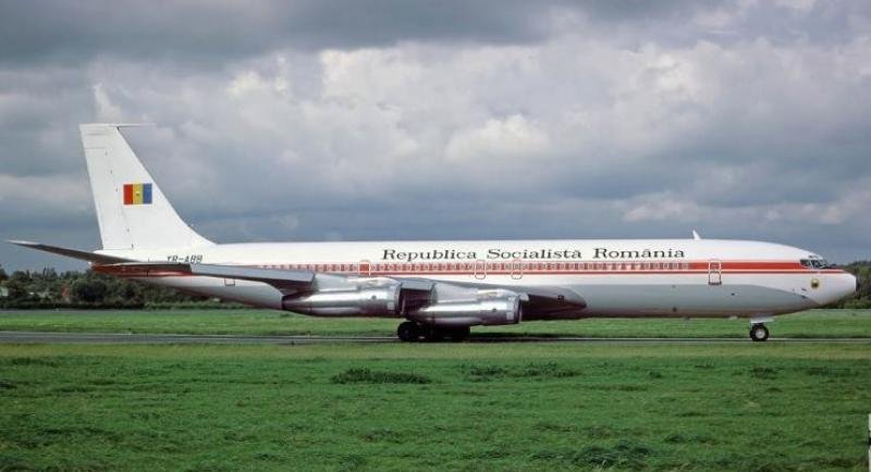 Avionul prezidenţial folosit de Nicolae Ceauşescu a ajuns în Texas