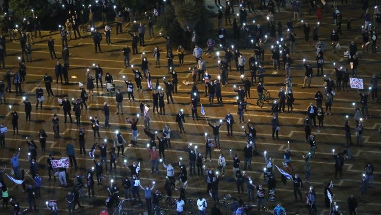  (FOTO) Protest în pandemie. Israelienii au ieșit în stradă dar au respectat distanțarea socială