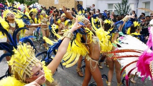  Un cunoscut carnaval din cartierul londonez Notting Hill a fost anulat