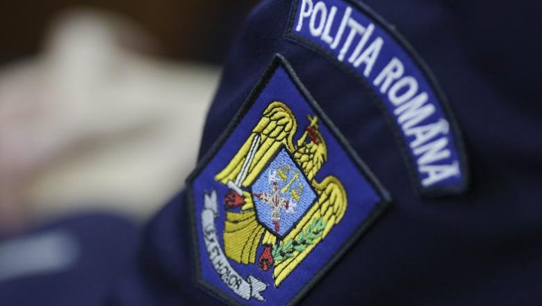  Legea Poliţiei Române, modificată. Șeful IGPR, numit de ministrul de Interne