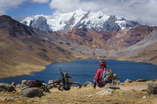  Peste jumătate din suprafaţa gheţarilor din Peru, topită din cauza încălzirii globale