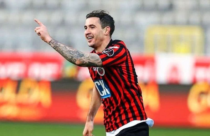  Bogdan Stancu a marcat golul echipei Genclerbirligi în meciul cu Fenerbahce