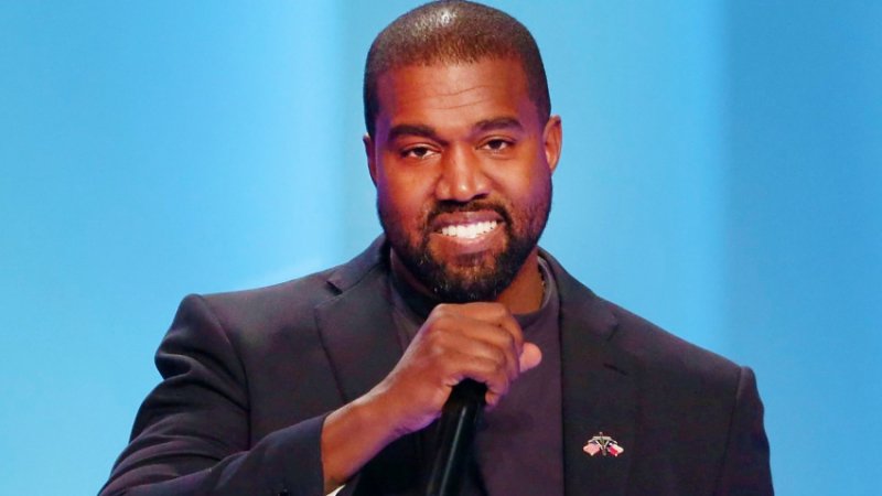  Kanye West și-a anunțat programul de președinte: anti-avort și anti-vaccin