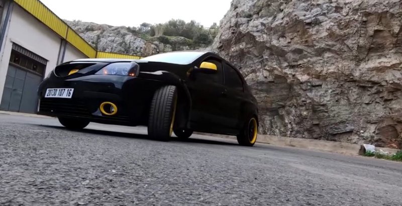  VIDEO: Transformare incredibilă pentru o Dacia: acum face de râs chiar și un BMW