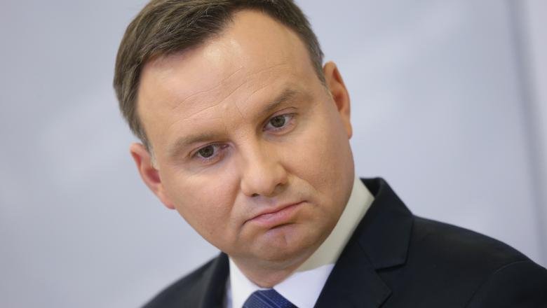  Scandal uriaş în Polonia! Opoziţia poloneză cere Curţii Supreme să invalideze realegerea lui Andrzej Duda