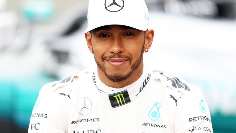 Lewis Hamilton a obţinut al doilea succes consecutiv din acest sezon