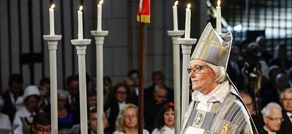  Suedia are în premieră mai mulţi preoţi femei decât bărbaţi
