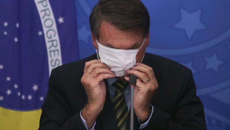  Jair Bolsonaro, preşedintele Braziliei, nu prea mai reuşeşte să scape de coronavirus