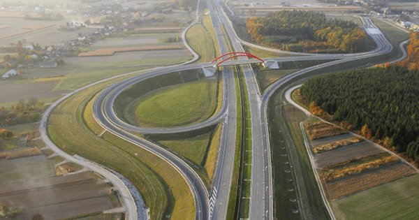  Autostrada ieşeană intră în licitaţie. Lucrările încep, în varianta optimistă, în 2023