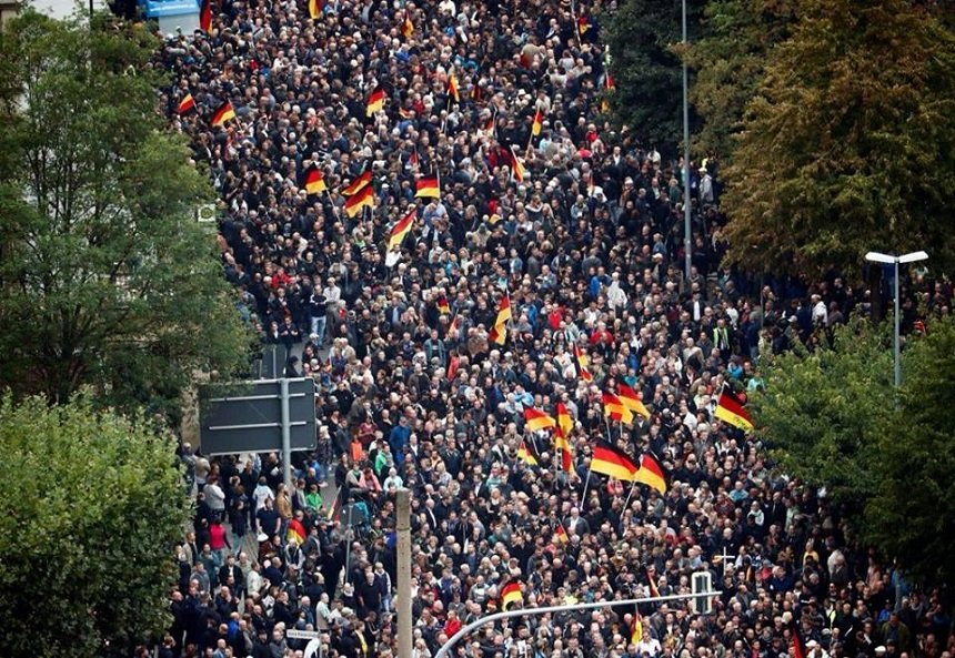  Un sfert din populaţia Germaniei este formată din imigranţi sau descendenţi ai imigranţilor