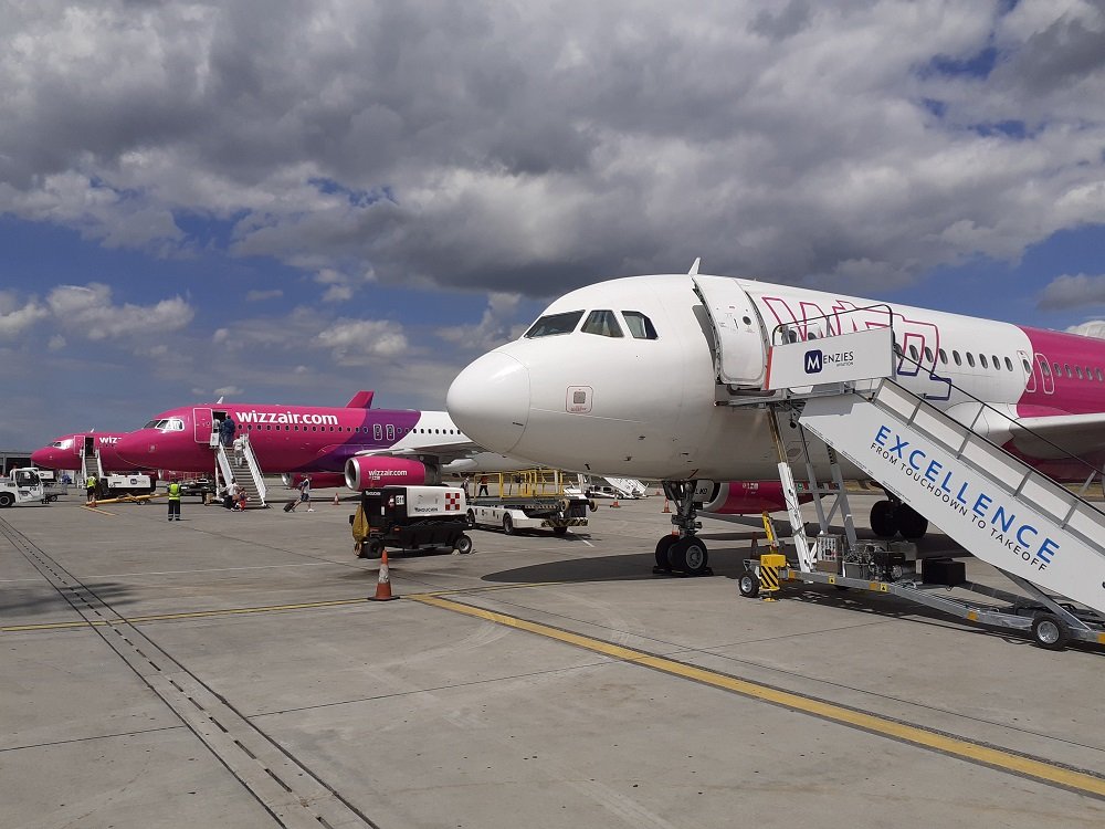  Companiile aeriene se bat, mai nou, să intre pe Aeroportul din Bacău