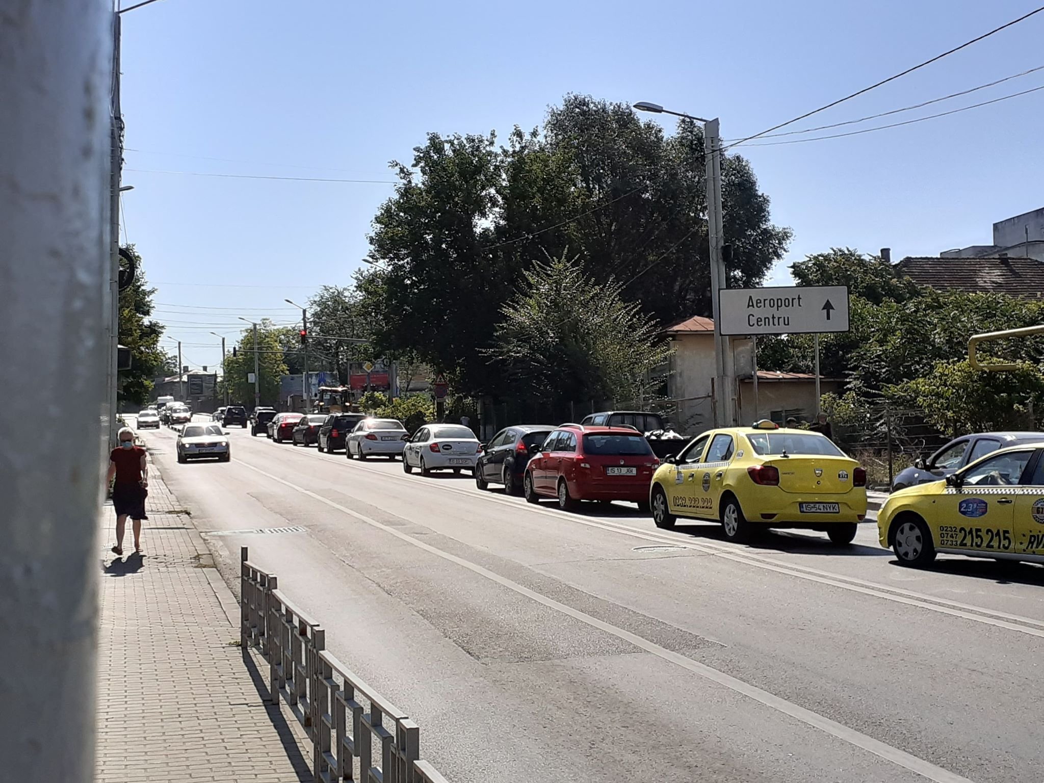  VIDEO: Trafic îngreunat pe strada Păcurari din cauza unor lucrări la Pasajul „Octav Băncilă”