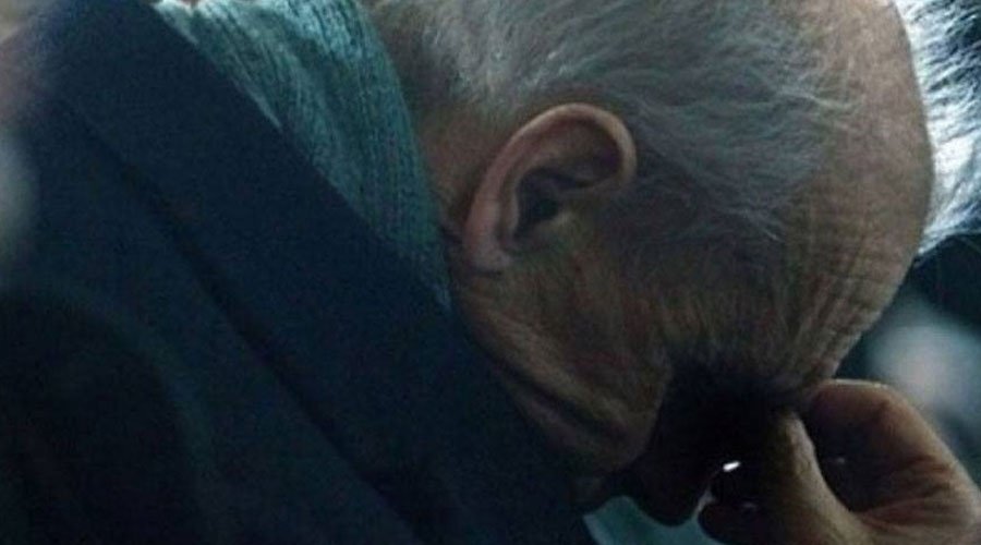  Pensionar de 83 de ani jefuit de bani pe stradă la Tomeşti. Tâlharul a fost prins