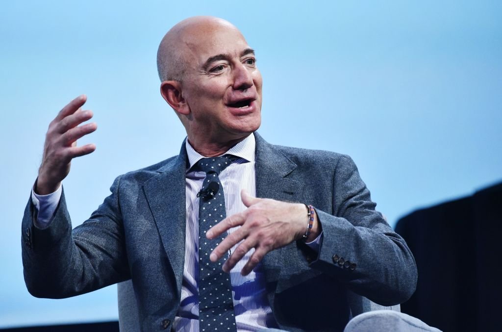  Jeff Bezos, cel mai bogat pământean, face la Iaşi afaceri de zeci de milioane de euro