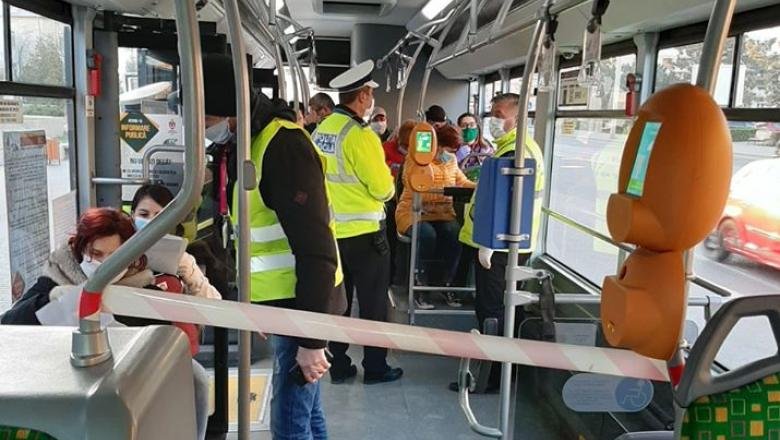  Noi restricţii la Iaşi: Câţi pasageri au voie să urce în autobuz