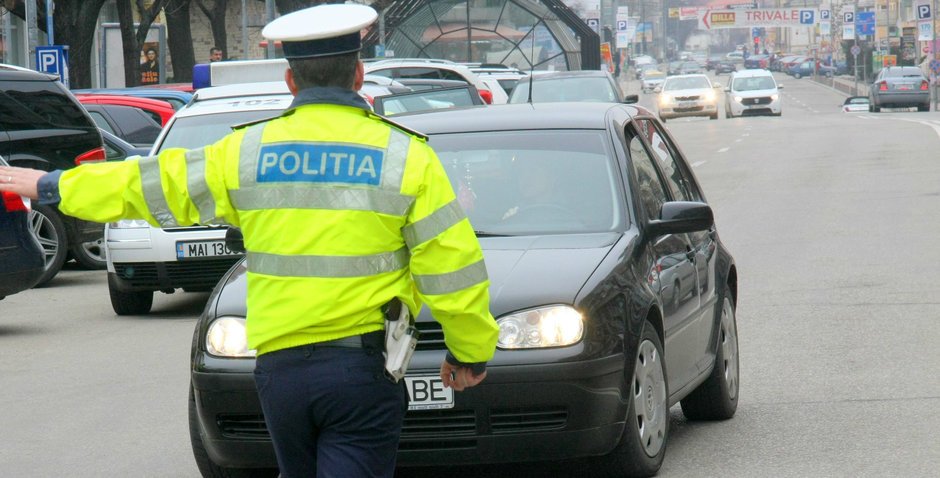  Șoferii nu vor mai fi obligați să aibă cu ei polița RCA pe hârtie