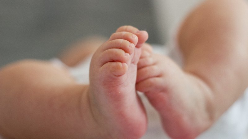  Acuzații grave! Copil mort după naștere după ce medicul ar fi refuzat o cezariană
