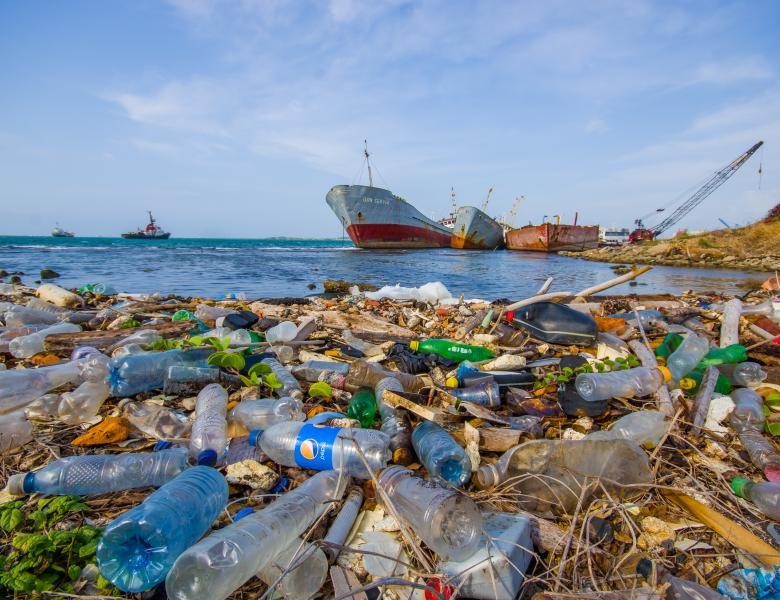  Poluarea cu plastic în Oceanul Atlantic, mult mai gravă decât s-a crezut iniţial