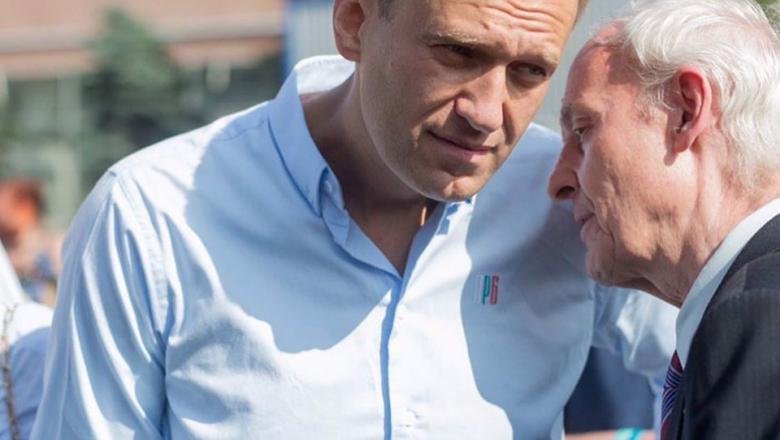  Opozantul rus Aleksei Navalnîi a fost otrăvit. Este în spital, inconștient