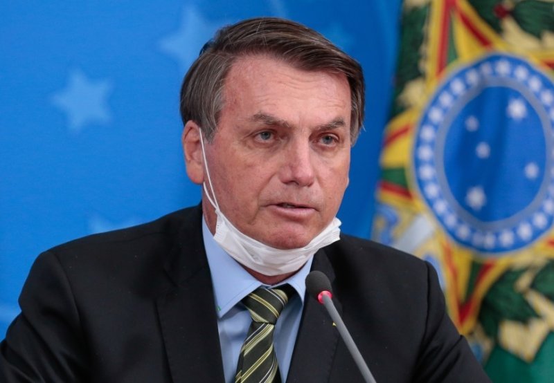  Preşedintele Bolsonaro: Jurnaliştii sunt nişte laşi şi au toate şansele să moară de Covid