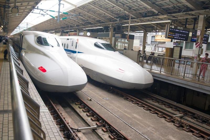  Japonezii folosesc trenurile super – rapide și pentru a transporta cantități mari de pește proaspăt