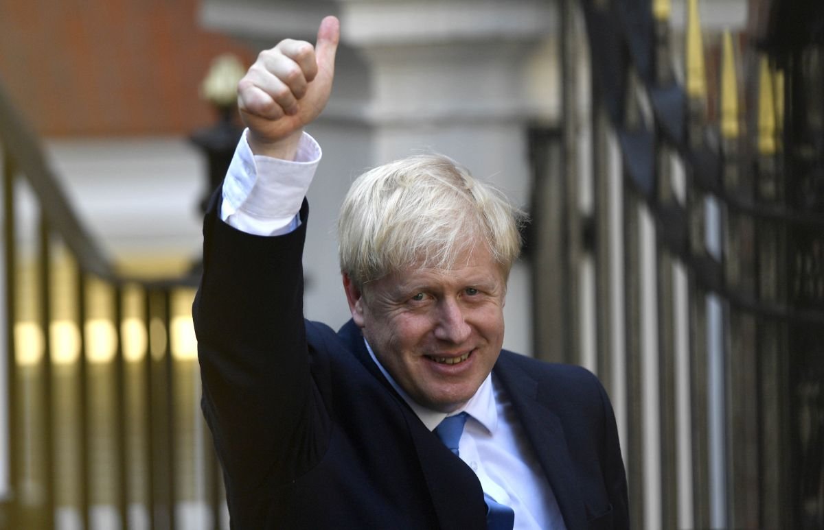  Boris Johnson, premierul Marii Britanii, şi-a angajat antrenor personal pentru a slăbi