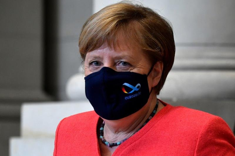  Angela Merkel avertizează că pandemia se va înrăutăți